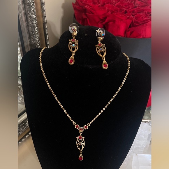 Vintage Necklace and earring set - Picture 2 of 6